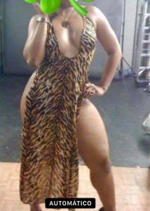 646989513: Chica busca chico en Tenerife