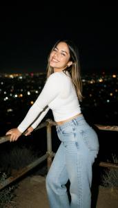 624764429: Chica busca chico en Navarra
