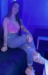 643015122: Chica busca chico en Almería
