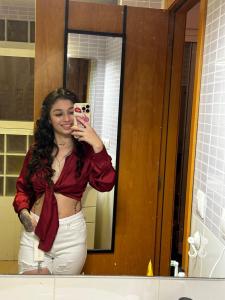 643015122: Chica busca chico en Almería