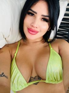 644835638: Chica busca chico en Barcelona