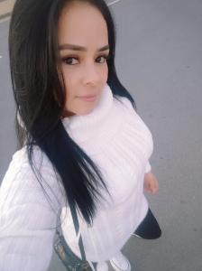 624585374: Chica busca chico en Cádiz