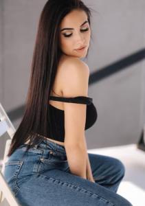 637583440: Chica busca chico en Málaga
