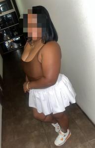 632253828: Chica busca chico en Gerona
