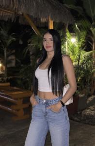604304230: Chica busca chico en Lérida