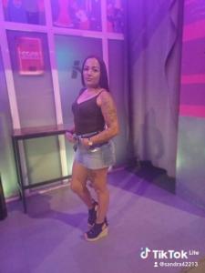 665417271: Chica busca chico en Valencia