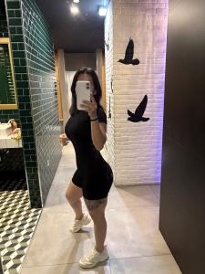 670318397: Chica busca chico en Valencia