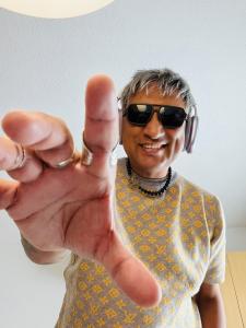 608259318: Chico busca chica en Barcelona