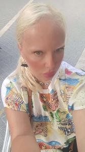 643233681: Chica busca chico en Tarragona