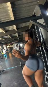 647006447: Chica busca chico en Tenerife