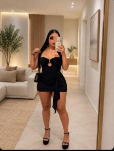 613737860: Chica busca chico en Cádiz