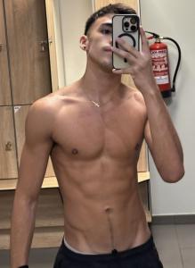 613106777: Chico busca chica en Valladolid
