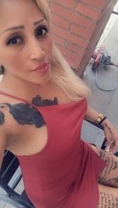 631511947: Chica busca chico en Barcelona