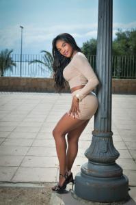 612282045: Chica busca chico en Valencia