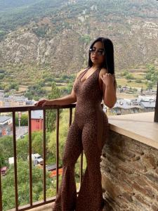 632901386: Chica busca chico en Lérida