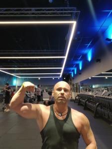 602411372: Chico busca chica en Madrid