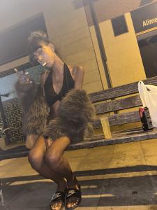 722207470: Transexual en Barcelona