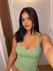 647702574: Chica busca chico en Alicante