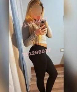 711268037: Chica busca chico en La Coruña