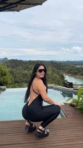 613845932: Chica busca chico en Murcia