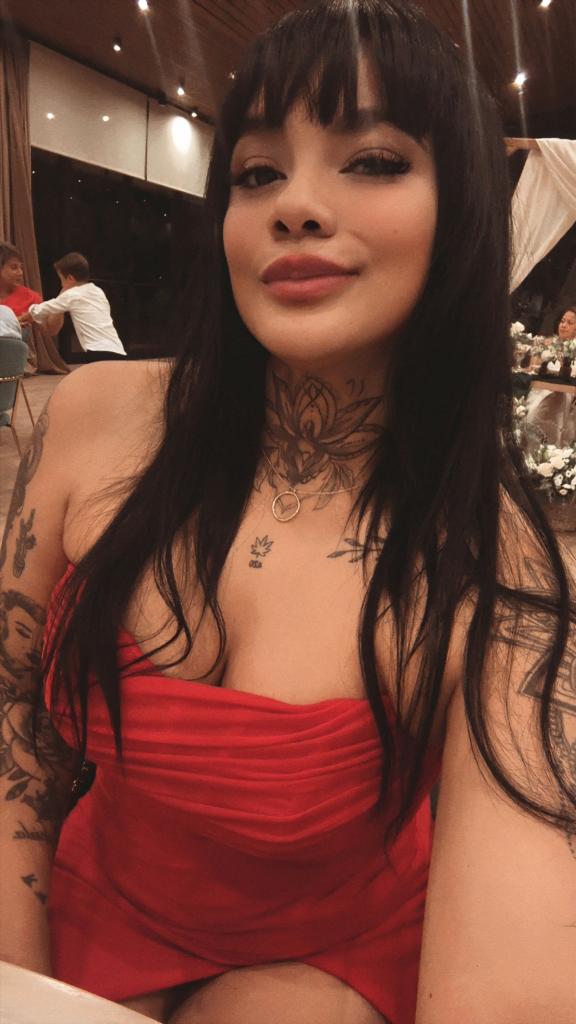 613431636: Chica busca chico en Orense