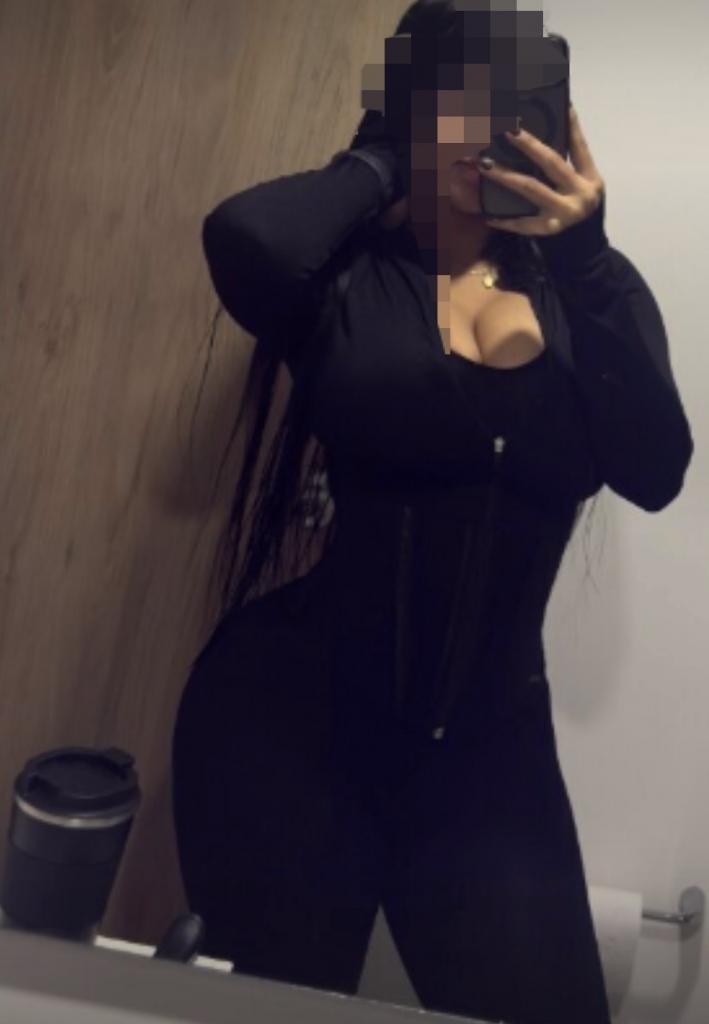 603966306: Chica busca chico en Cádiz
