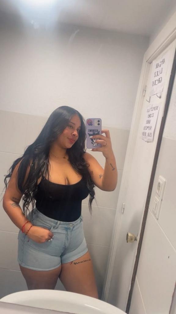 Chica busca chico en Barcelona: 