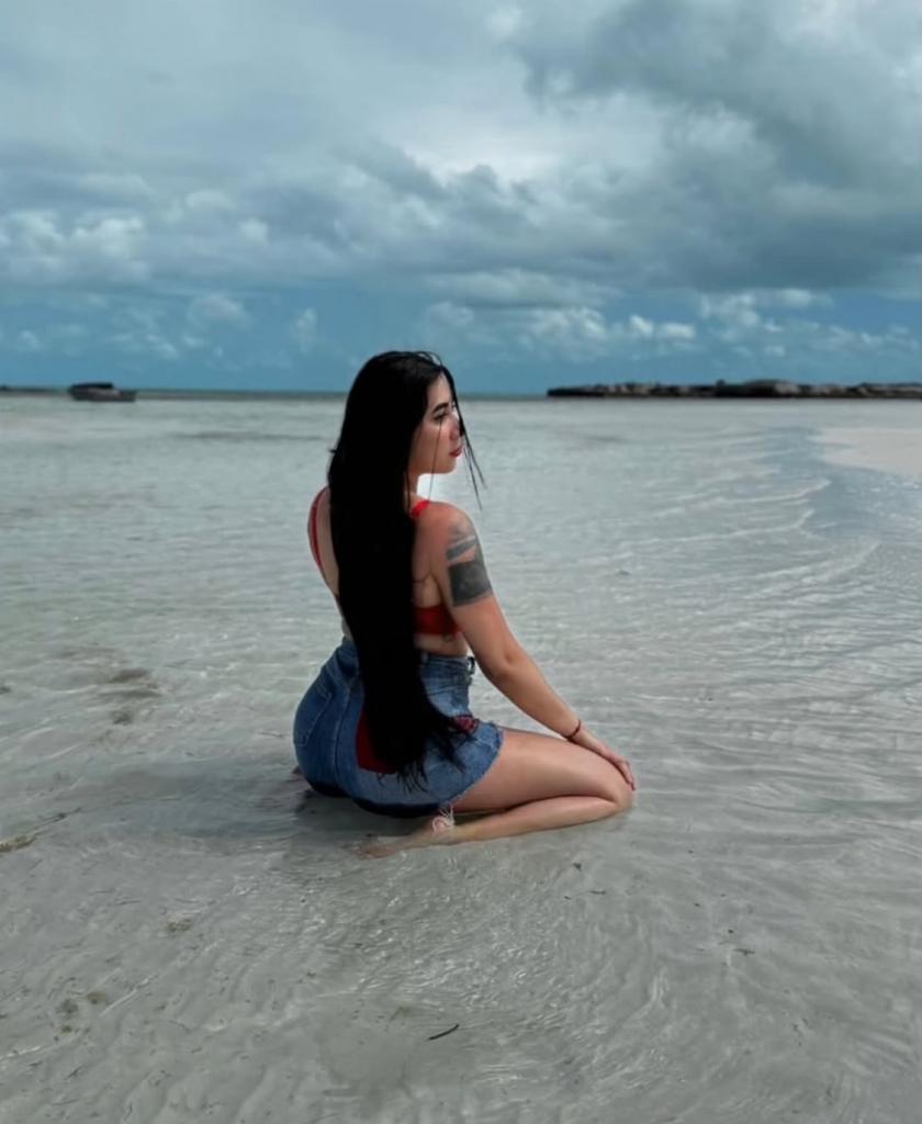 605173776: Chica busca chico en Asturias