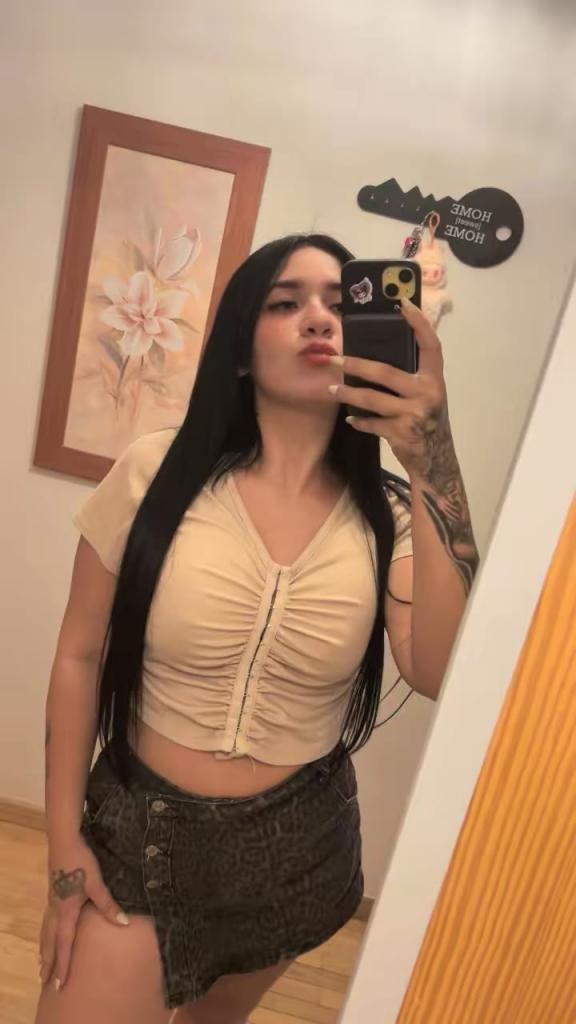 Chica busca chico en Barcelona: 