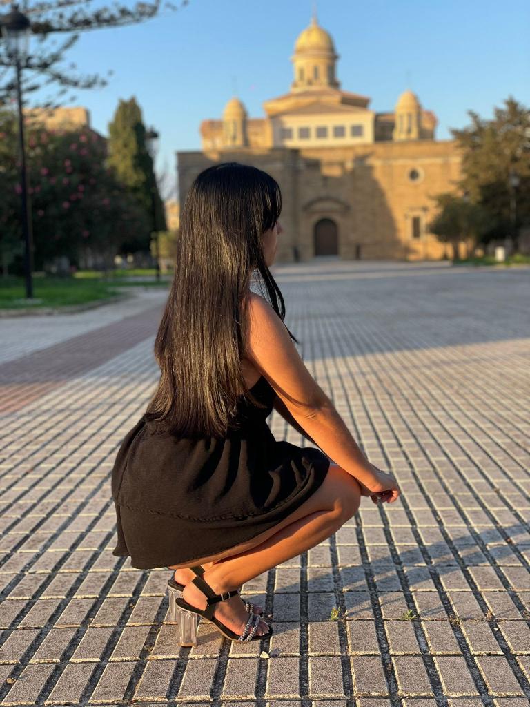 Chica busca chico en Cádiz: 