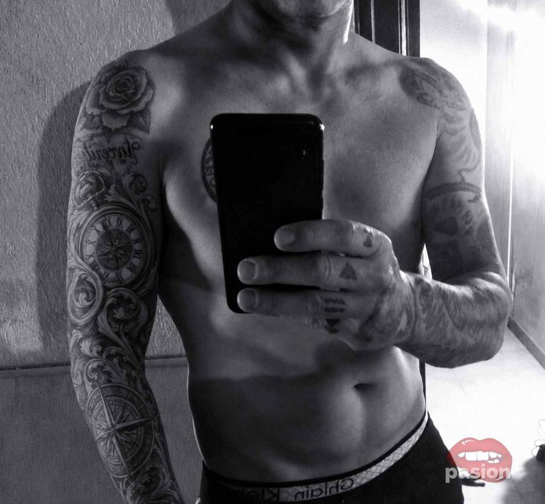Chica busca chico en Barcelona: 