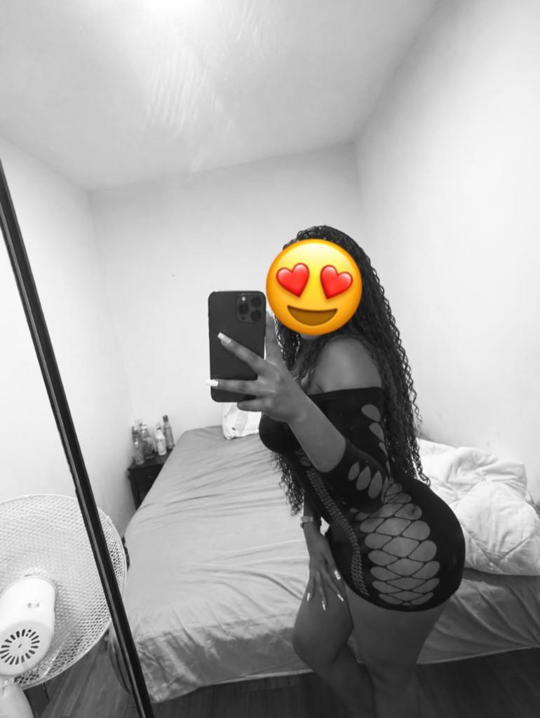 Chica busca chico en León: 