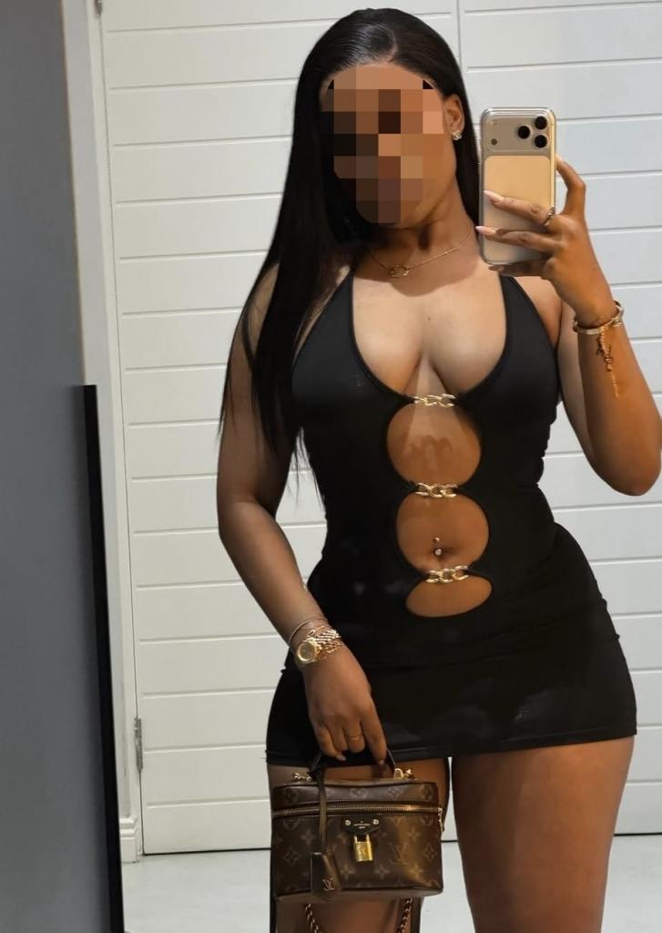 Chica busca chico en Cádiz: 