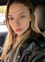 673598096: Chica busca chico en Barcelona