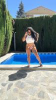 614707081: Chica busca chico en La Coruña
