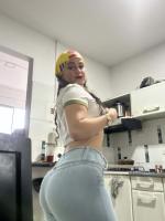 637054776: Chica busca chico en Madrid