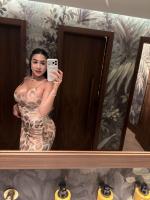 661214795: Chica busca chico en Málaga