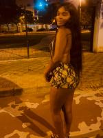 664287587: Chica busca chico en Cádiz