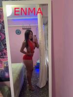 643956194: Chica busca chico en Madrid