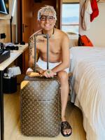 608259318: Chico busca chica en Barcelona