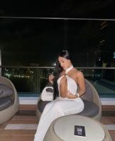 631058381: Chica busca chico en Alicante