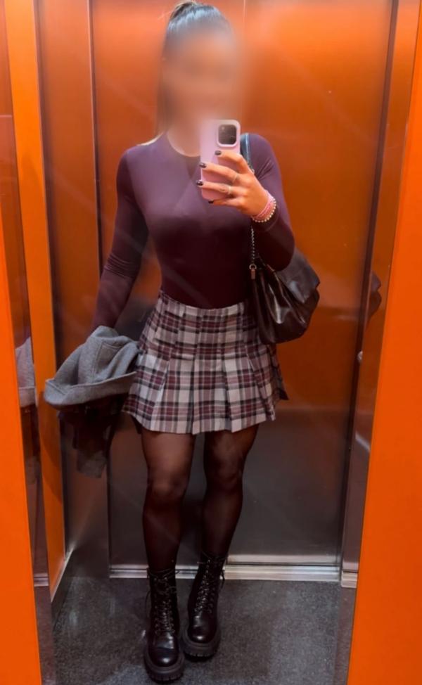 Chica busca chico en Granada: 