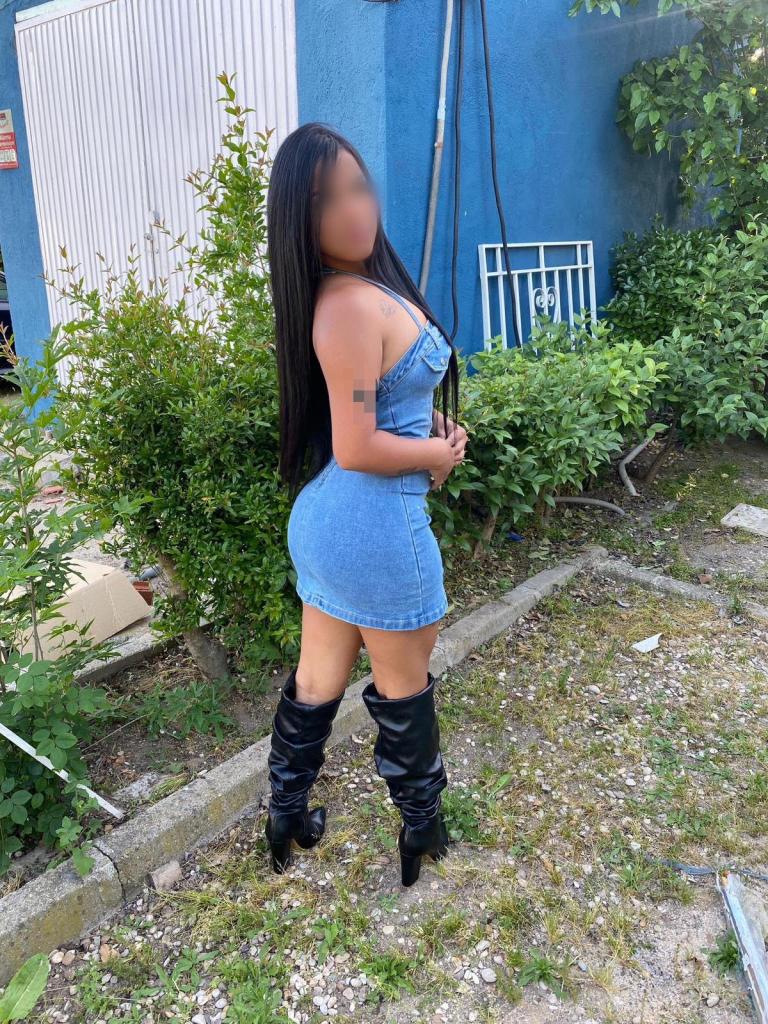 Chica busca chico en Barcelona: 