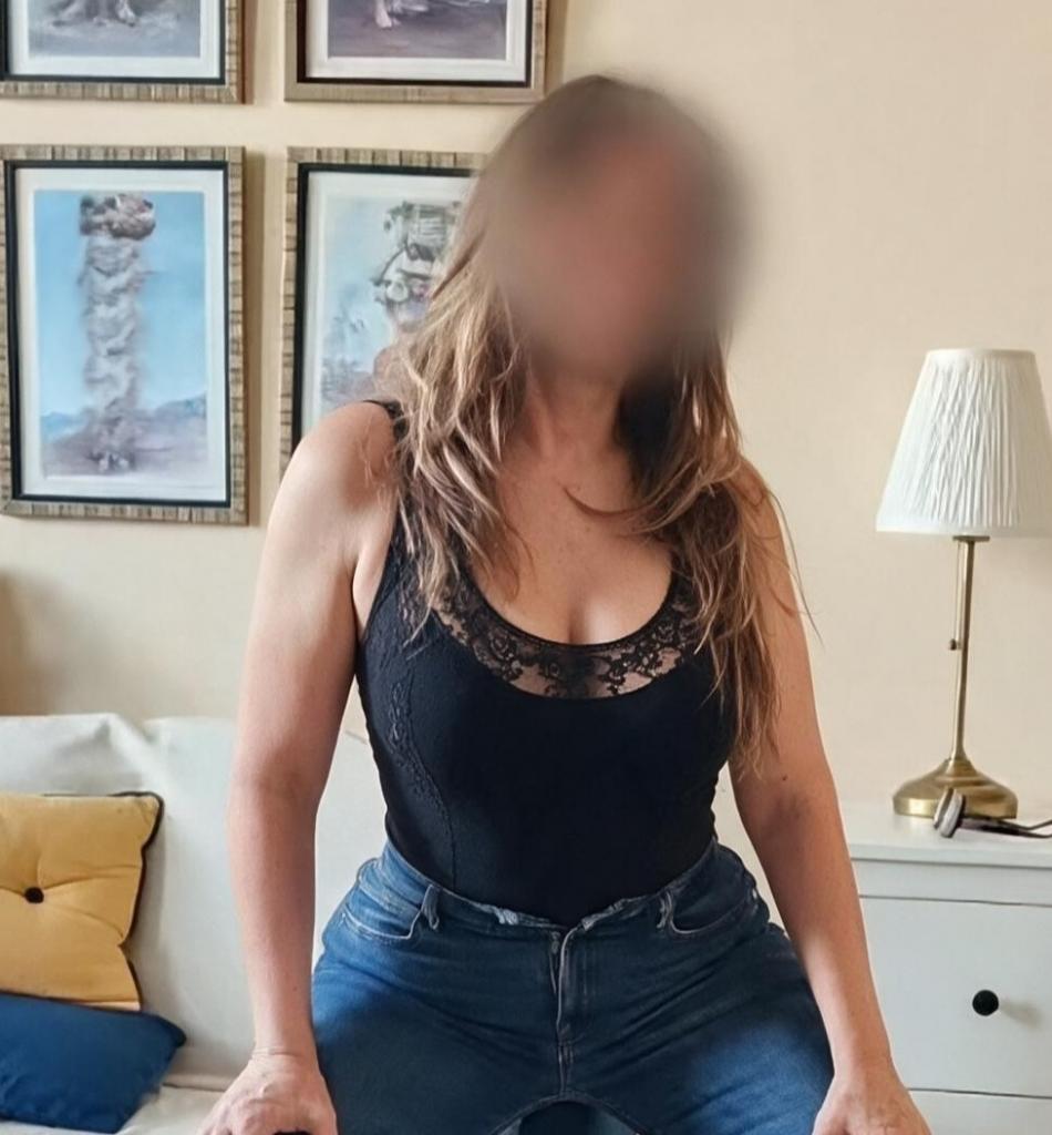 Chica busca chico en Cantabria: 