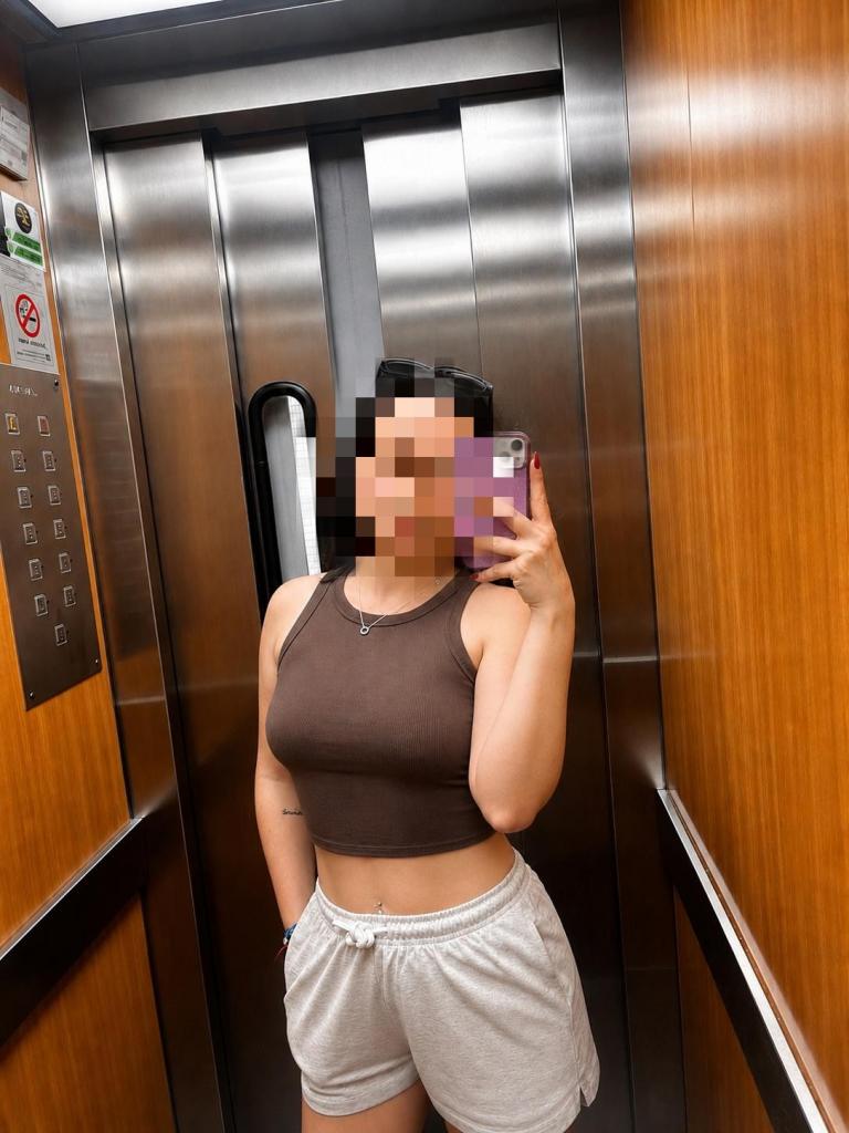 Chica busca chico en Barcelona: 