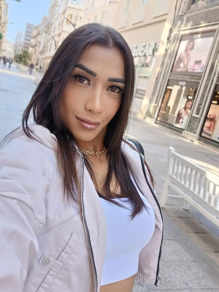 Chica busca chico en Pontevedra: 