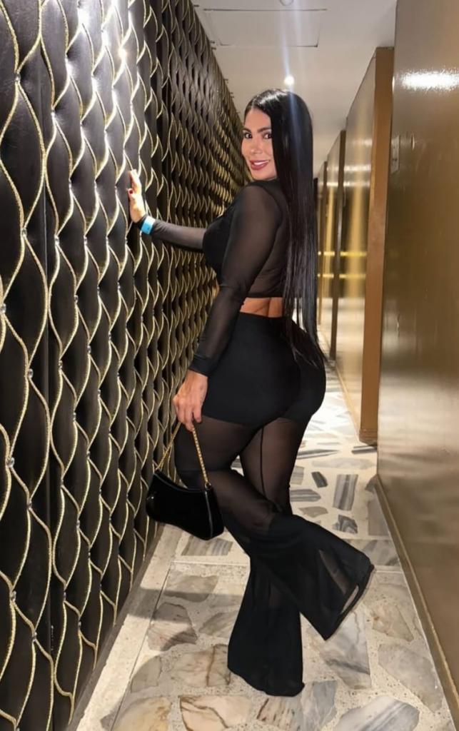 Chica busca chico en Cuenca: 