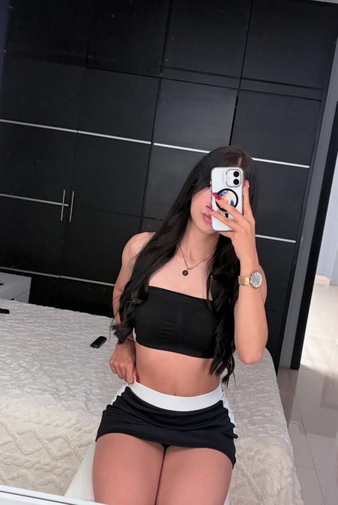 Chica busca chico en Tenerife: 