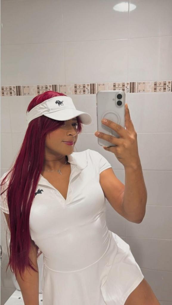 Chica busca chico en Alicante: Chica busca chico