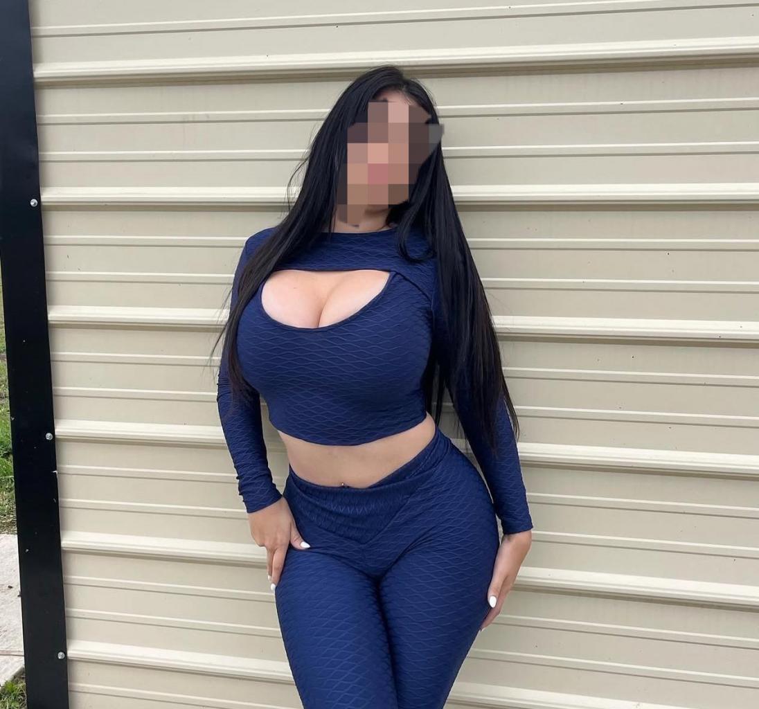 Chica busca chico en Cádiz: 
